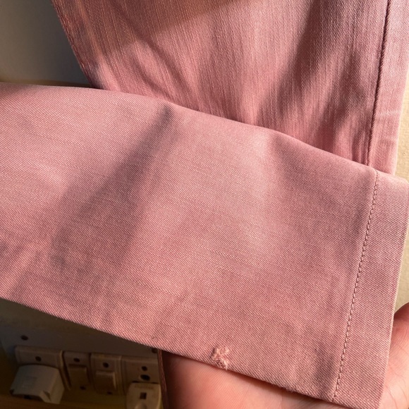 Guess jeans.Waist - 30 -Low waist jeans. It’s for skinny legs. - Picture 7 of 10